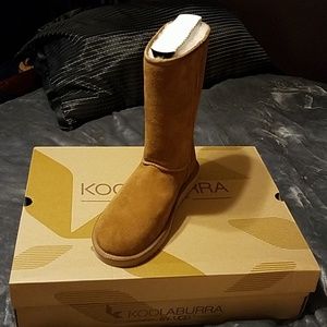 Women's Koola Tall Boots by UGG (chestnut)